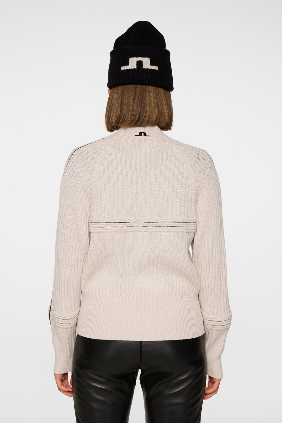 maglione lavorato a maglia nora